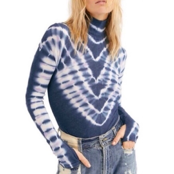Free People Tops - 🌈 6/$60, Free People Tie Dye Turtleneck, Blue Grey/White,
